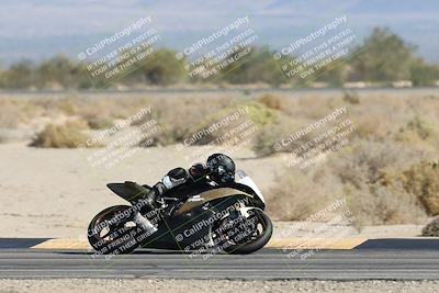 media/Nov-02-2025-CVMA (Sun) [[337aff29ab]]/Race 4-Formula Middleweight/